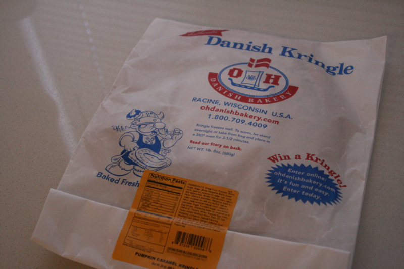 Trader Joe'sのパン　大絶賛の限定商品Danish Kringlen のパッケージ