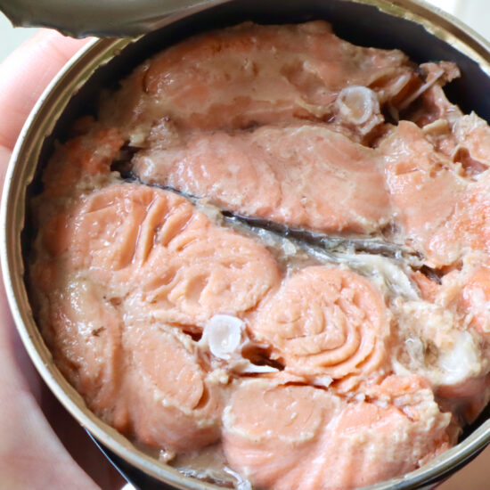トレーダージョーズのソッケイサーモン（紅鮭）の鮭缶の中身