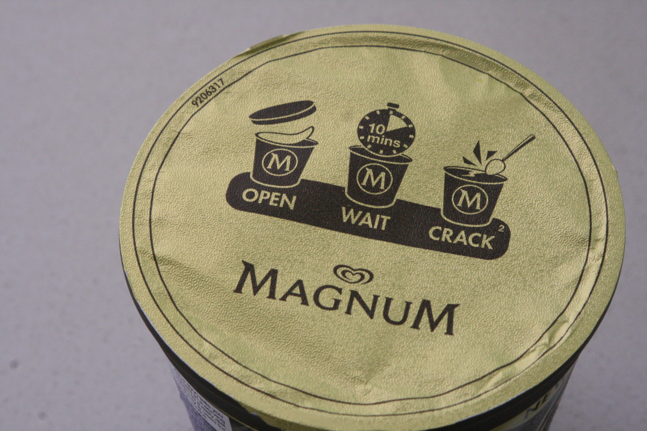 アメリカのおすすめチョコアイス 　Magnum Pint 図鑑