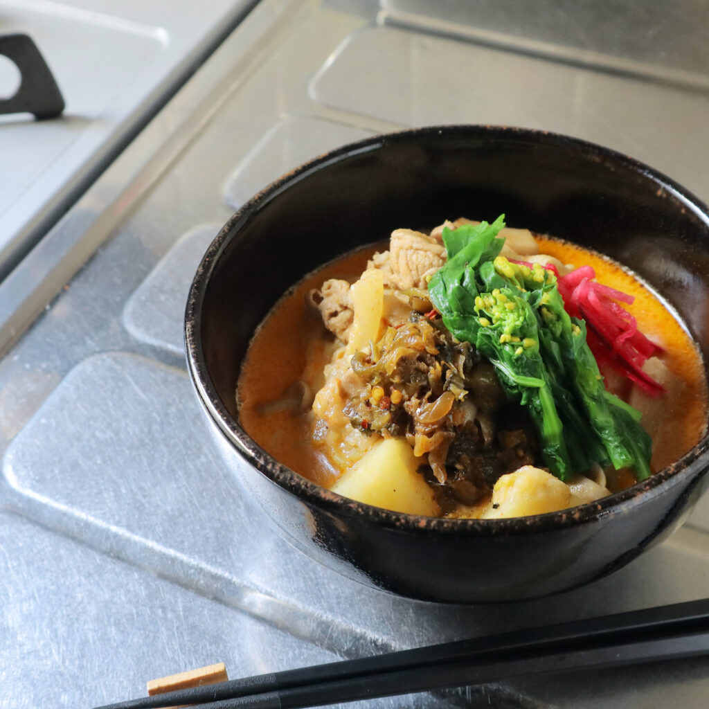 タイレッドカレー×麺 ≒ カオソイ風＝美味しい