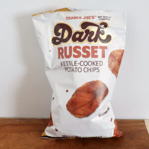 Trader Joe's（トレーダージョーズ） Dark Russet kettle-Cooked Potato Chips （ダーク　ラセット　ケトル　クックド　ポテト　チップス）