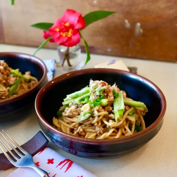 鰹節のだしがらを活用。おいしく消費するだしがらパスタのレシピ